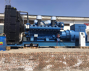 ��ϵ����2000KW/10.5KV ��ѹ�����Ӧ����ĳʯ����Ŀ